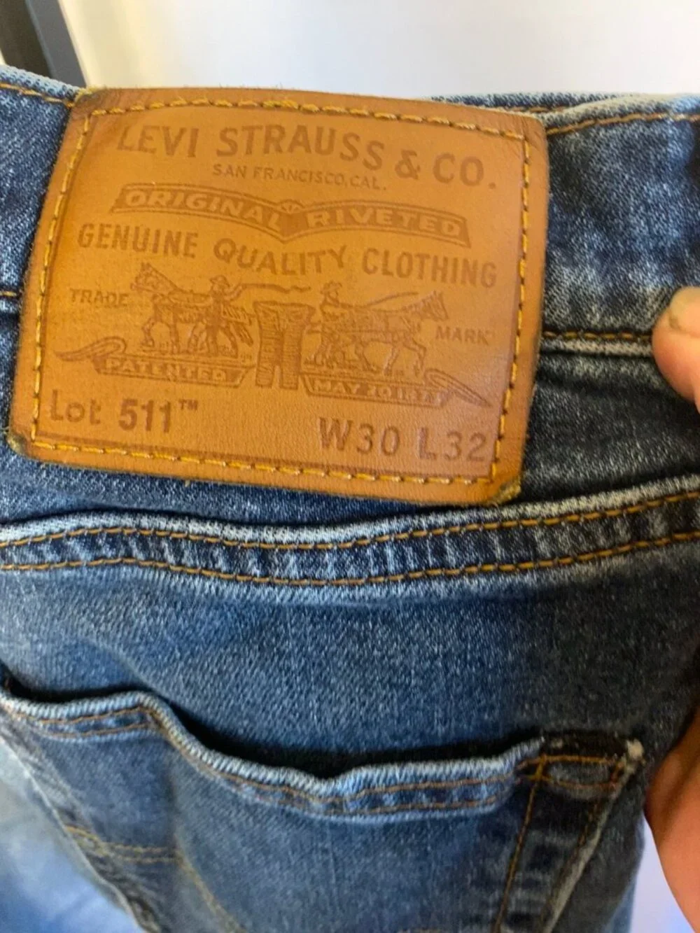 Levi's 511 Slim Fit Jeans Men's W30 L32 Blue Medium Wash Denim Stretch 511 Pants